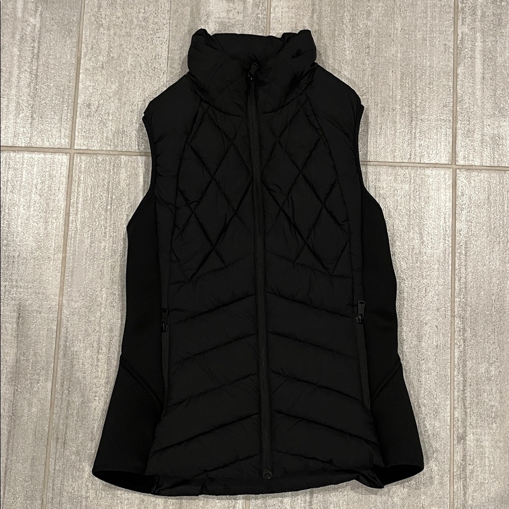 Bernardo Women's Quilted Black Vest